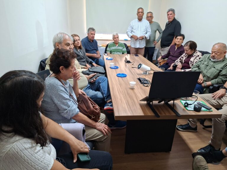 Agradecemos aos participantes do Café da Manhã da AAPF